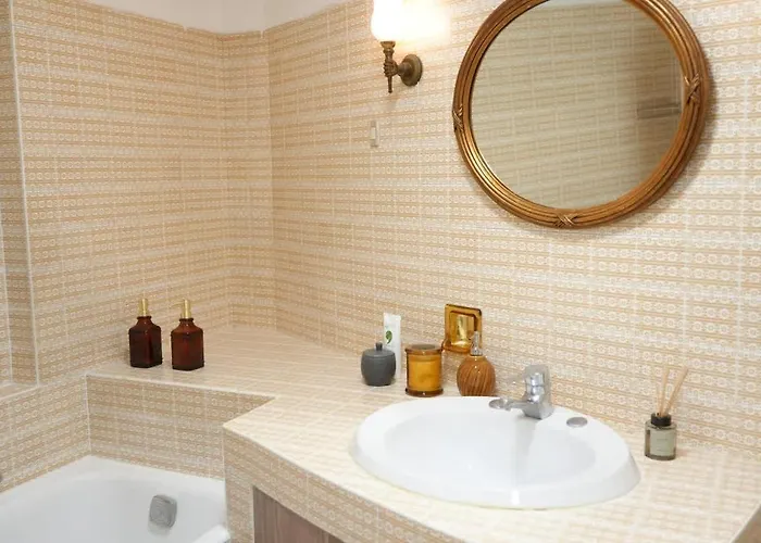 Elegant Vintage With Balcony Opera Madeleine דירה